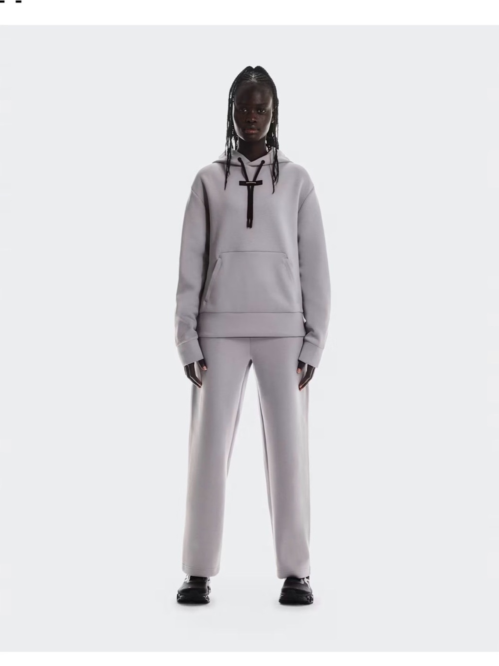 Women ON Focus Tech Hoodie - Picture 2 of 5